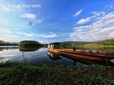 鹿寨月岛湖旅游图片